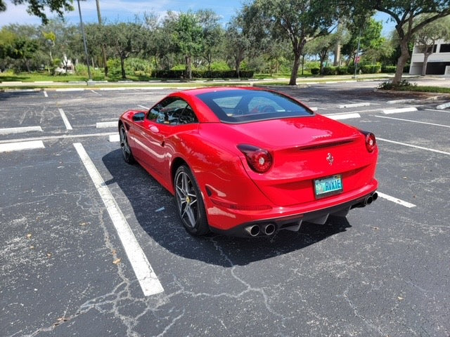 Load image into Gallery viewer, 2017 Ferrari California
