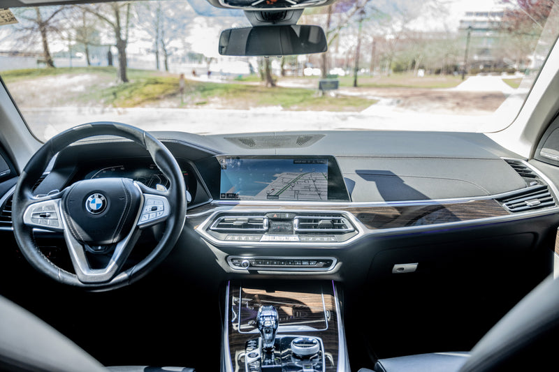 Load image into Gallery viewer, 2021 BMW X7
