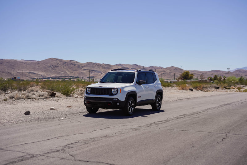 Load image into Gallery viewer, 2019 Jeep Renegade Trail-Hawk Edition
