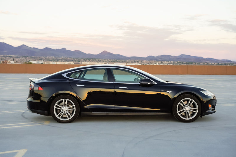 Load image into Gallery viewer, 2013 Tesla Model S
